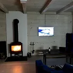 Villa будиночок над річкою *